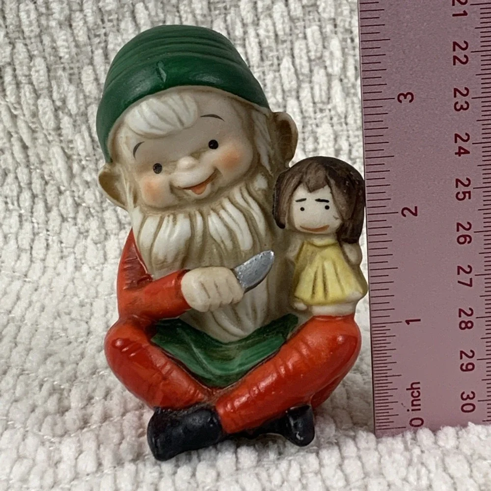 Homco Christmas Figurine 5205 Vintage AKA Murder Elf with Knife Killer Doll Girl